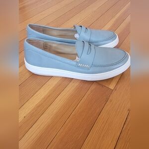 Patina Boardwalk Light Blue Leather Loafer Womens Size 10
